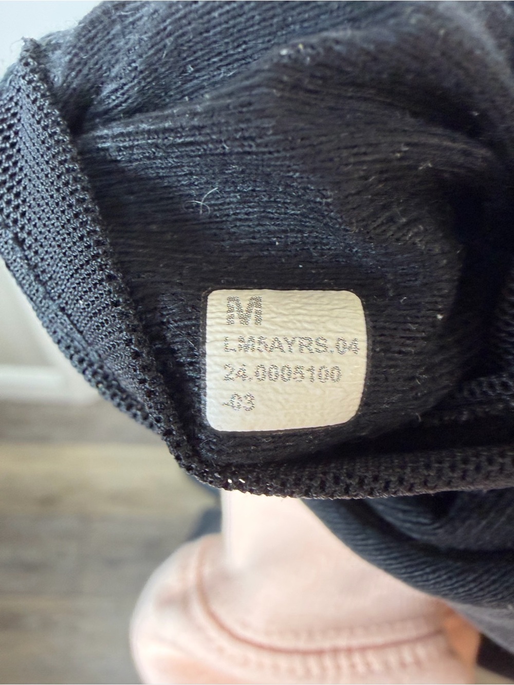 Lululemon Men’s Heavyweight Fleece Joggers in Black - Picture 9 of 12